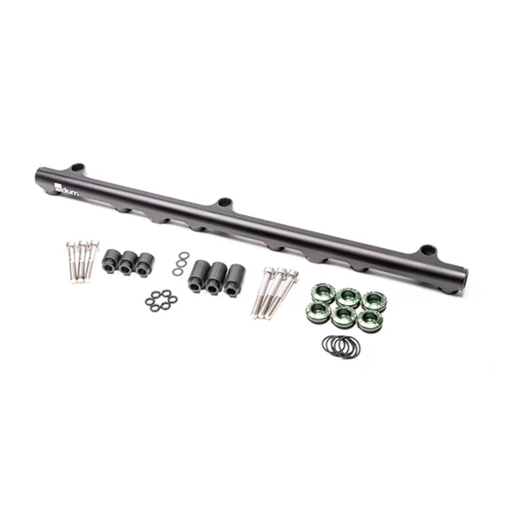 Üzemanyagsín a Nissan RB25DET Top Feed átalakításhoz Radium Engineerign